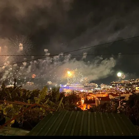 Quintinha Dos Reis *