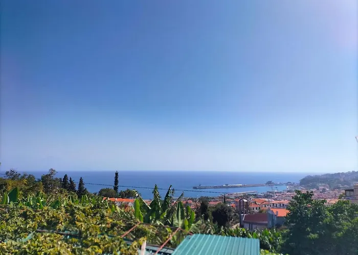 Holiday home Quintinha Dos Reis