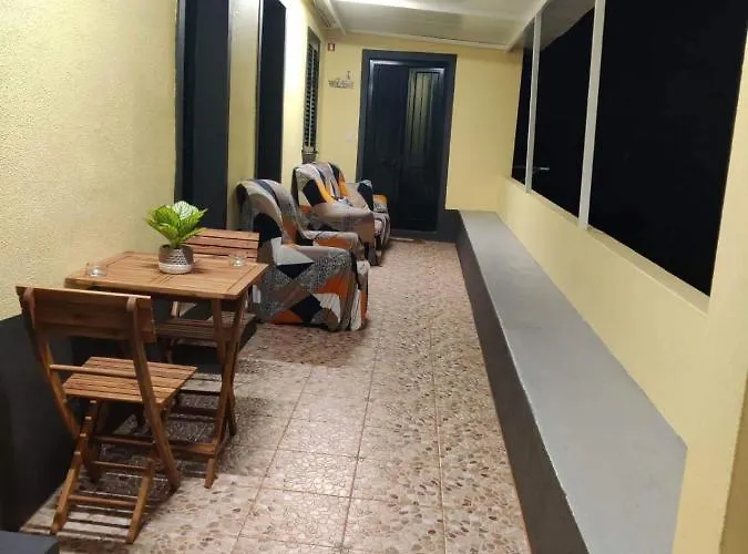 Quintinha Dos Reis Holiday home *