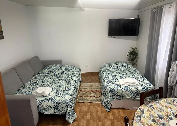 Holiday home Quintinha Dos Reis *