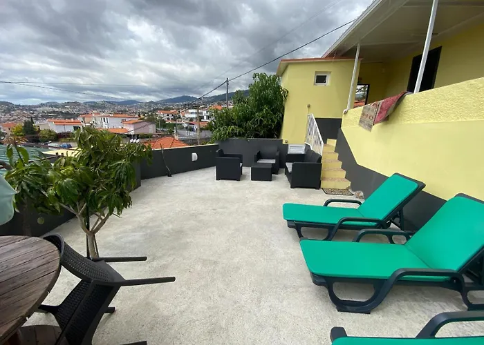 Holiday home Quintinha Dos Reis *